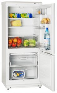 Refrigerator for giving ATLANT XM 4008-022