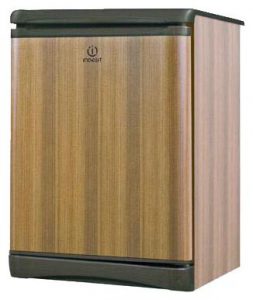 Refrigerator for giving Indesit TT 85 T