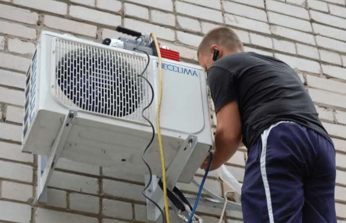 we clean the external block of the air conditioner